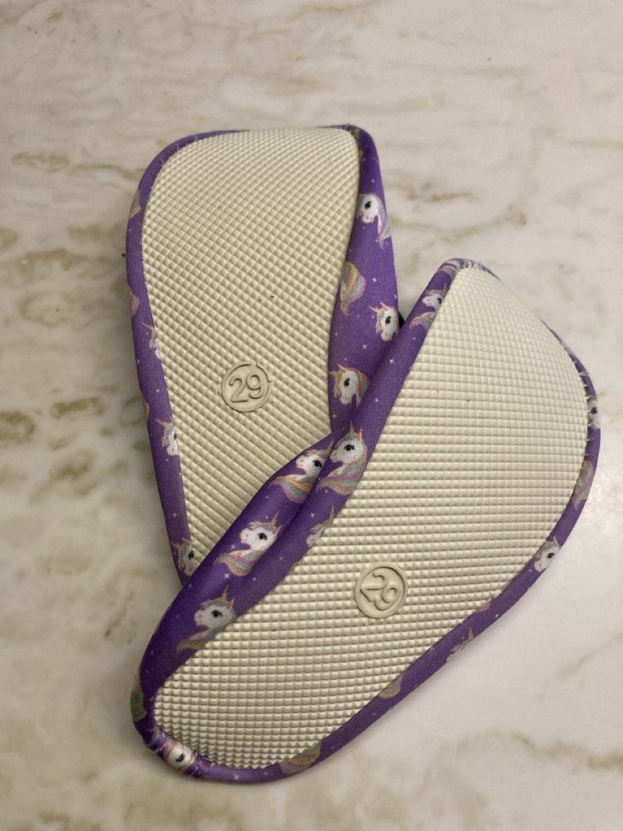 Chaussures garçon: Turn Finken Einhörner Gr 29 – Neuf (Voir description) à Schaffhausen par Kunigunde13 1