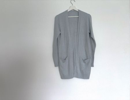 Strickjacke Cardigan Grösse M hellblau