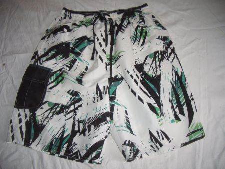 Badeshorts Herren Grösse M Muster schwarz weiss grün
