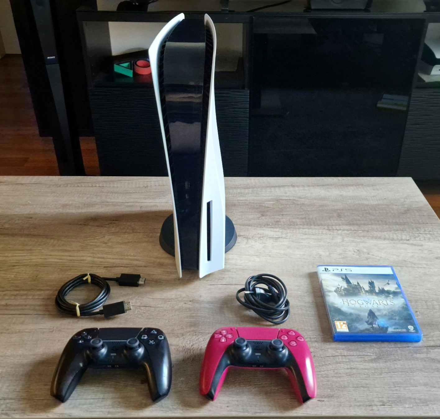 Sony Konsolen: Playstation 5 -  Disc Edition Bundle ab 1.- – Defekt aus amriswil von 3dworldswiss