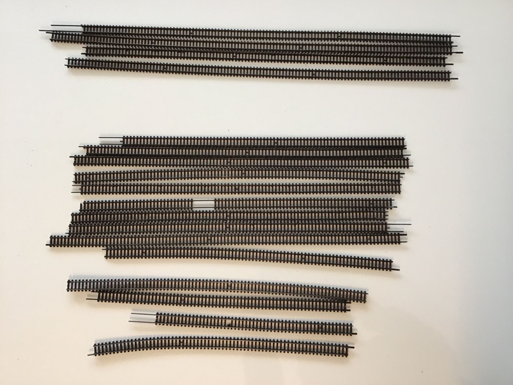 Arnold Modellini di ferrovie: Grosse Sammlung ARNOLD FLEXGleise - Jetzt Schnäppchen! – Usato da Männedorf venduto da Spezial-Modelle
