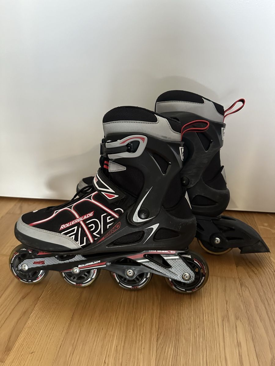 Pattini in linea & Pattini a rotelle: Roller – Usato da Sion venduto da ENKLR 1