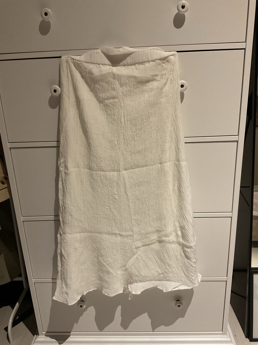 H&M Röcke: White H&M Maxi Skirt Size S button front textured  – Gebraucht aus Hinwil von isa_5thg 1