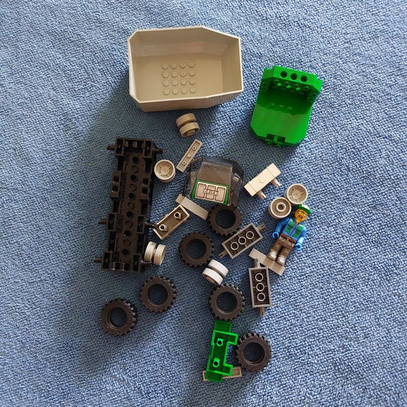 Lego Kit di costruzioni: LEGO 4653 – Usato da Uetikon am See venduto da Peter_von_Lanthen 1