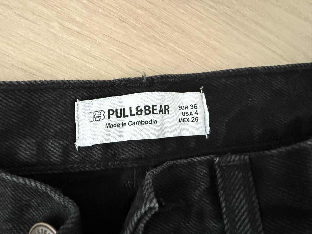 Pull&Bear Jeans: Pull&Bear Jeans, Gr. 36, Creme + Schwarz, Top Zustand! – Nuovo (secondo la descrizione) da Meierskappel venduto da Similein93 2