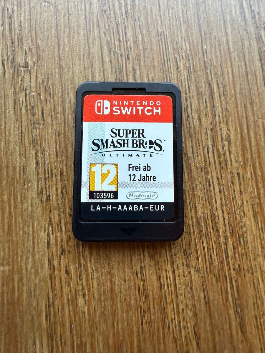 Nintendo Giochi: Super Smash Bros. Ultimate / Nintendo Switch – Usato da Läufelfingen venduto da Seraphim13