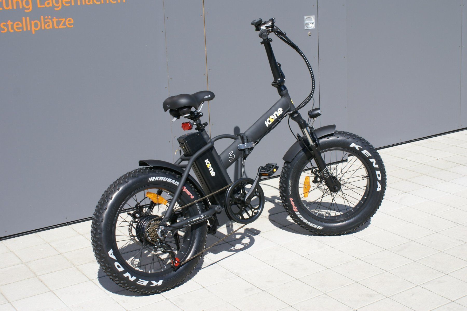 Velos: ICONE Fat / E-Bike Allroad Plus Pure S – Neu (gemäss Beschreibung) aus Seewen SO von Swiss-moto-bike