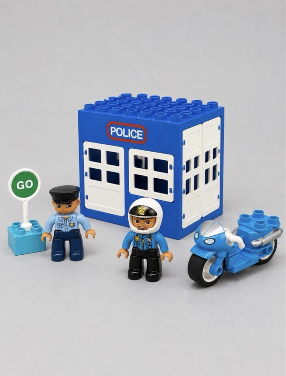 Lego Baukästen: Lego Duplo Polizei Station – Gebraucht aus Wallisellen von Kyoscsaj 1