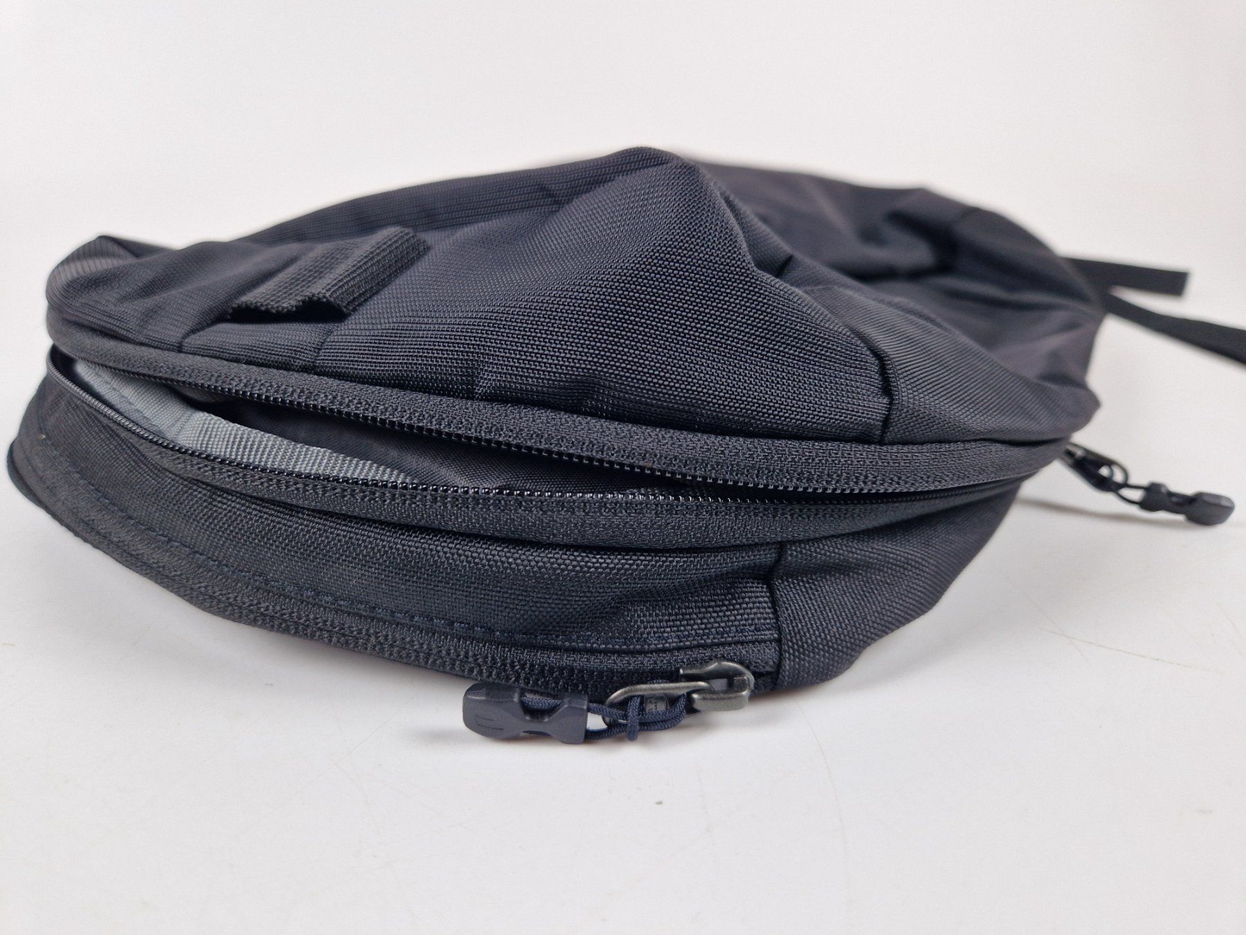Deuter Rucksäcke: Deuter Rucksack Schwarz Grau – Gebraucht aus Muhen von Restwert_Muhen 3