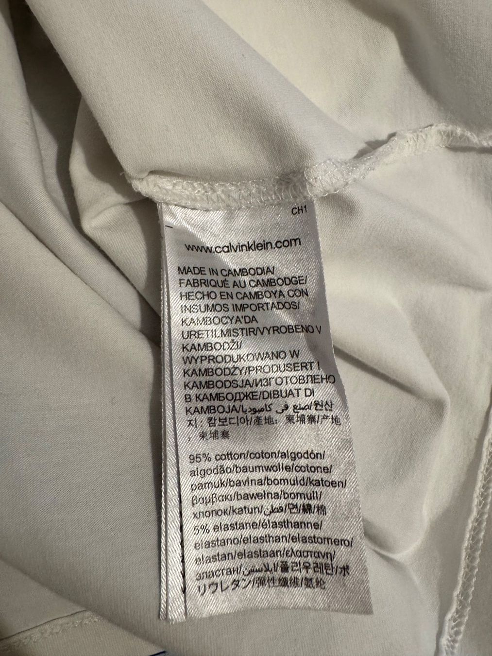 Pullover & Sweatshirts: Langarmshirt Calvin Klein – Gebraucht aus Arbon von flowerandfound 3