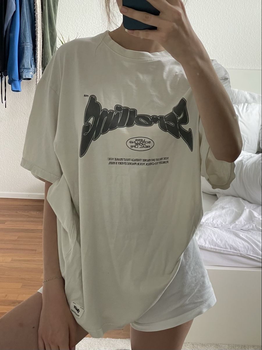 Pull&Bear T-Shirts: Stud. T-Shirt – Neu (gemäss Beschreibung) aus Uster von livs_