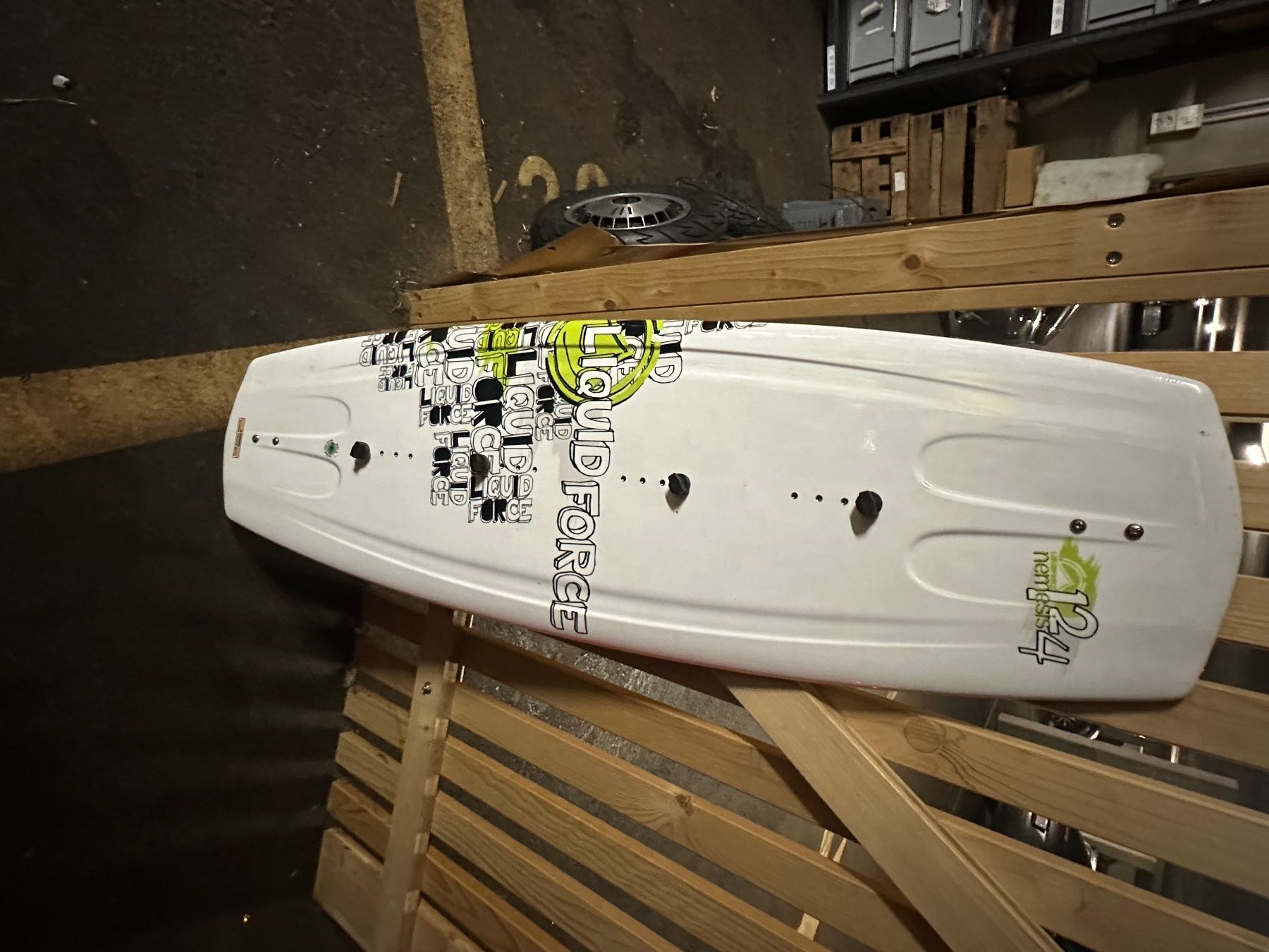 Tavole da surf e di nuoto: Wakeboard liquid force – Nuovo (secondo la descrizione) da st prex venduto da Just14