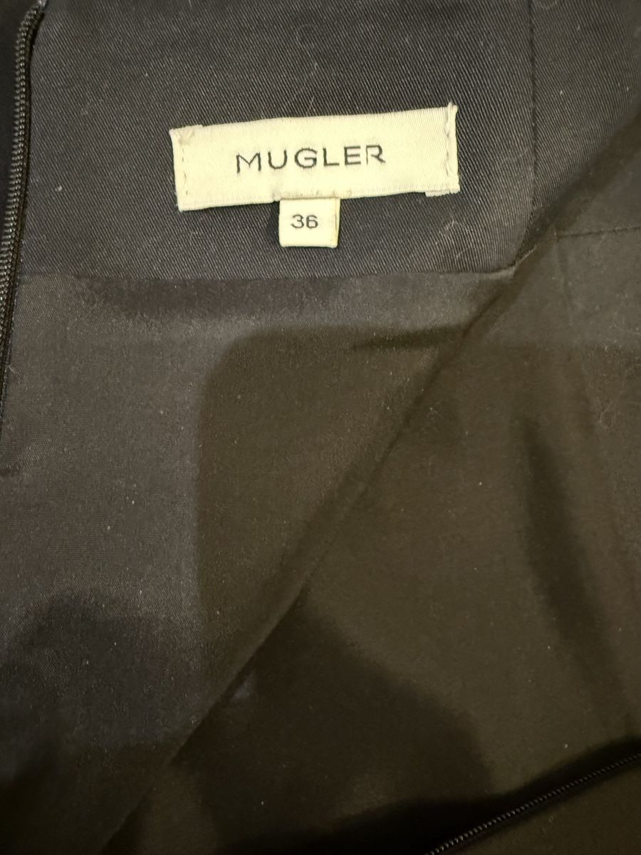 Mugler Gonne: Jupe crayon noire Mugler année 2001 – Nuovo (secondo la descrizione) da Lausanne venduto da Doudoutze 5