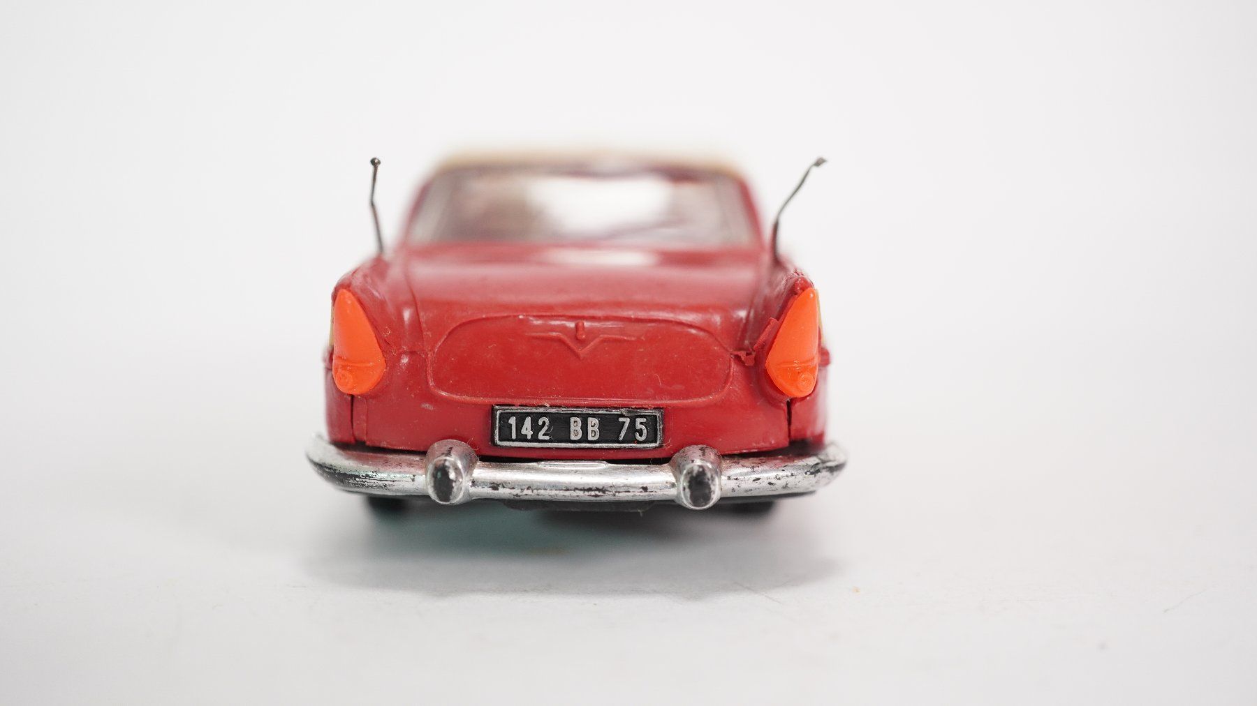 Norev Modellini d'auto: e37 Norev Sima Beaulieu rot – Usato da Thun venduto da evinka_gmbh 4