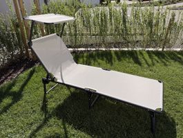 Sonnenliege Home & More – neuwertig inkl. Sonnendach