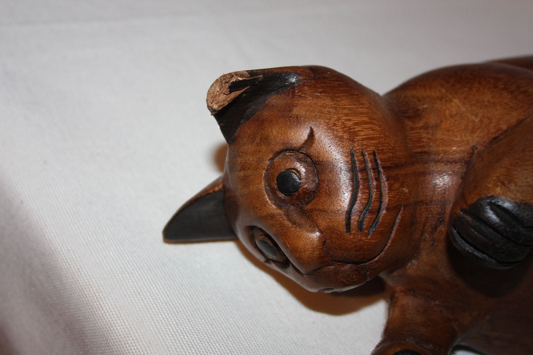 Statuette: Katze aus Holz, massiv – Usato da Oberwil BL venduto da Hesa41 2