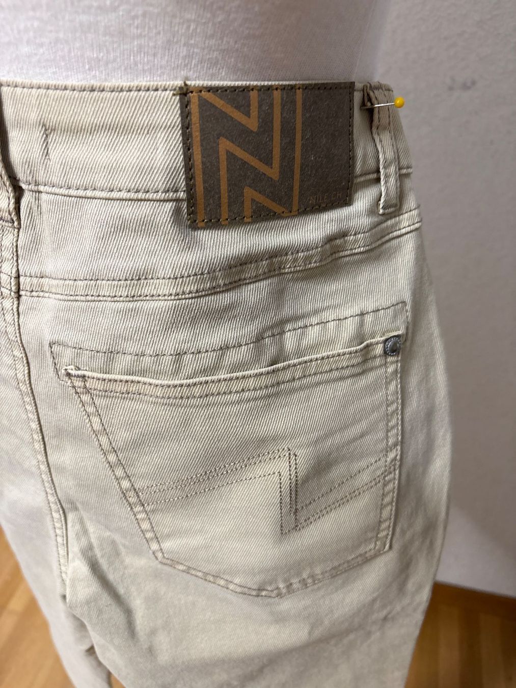 Nile Pantaloni: Schöne neue Nile Hose S plus – Nuovo (secondo la descrizione) da Maienfeld venduto da 8796 3