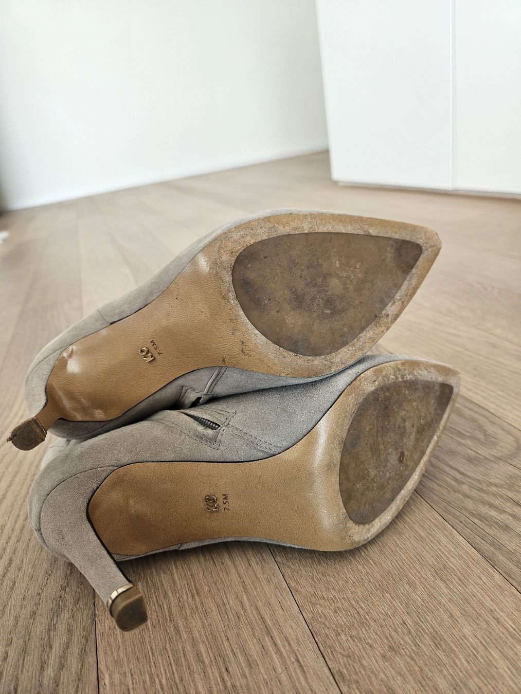 Scarpe da donna: Wildleder Stiefeletten Gr. 38 – Usato da Regensdorf venduto da bus_dn2t 4