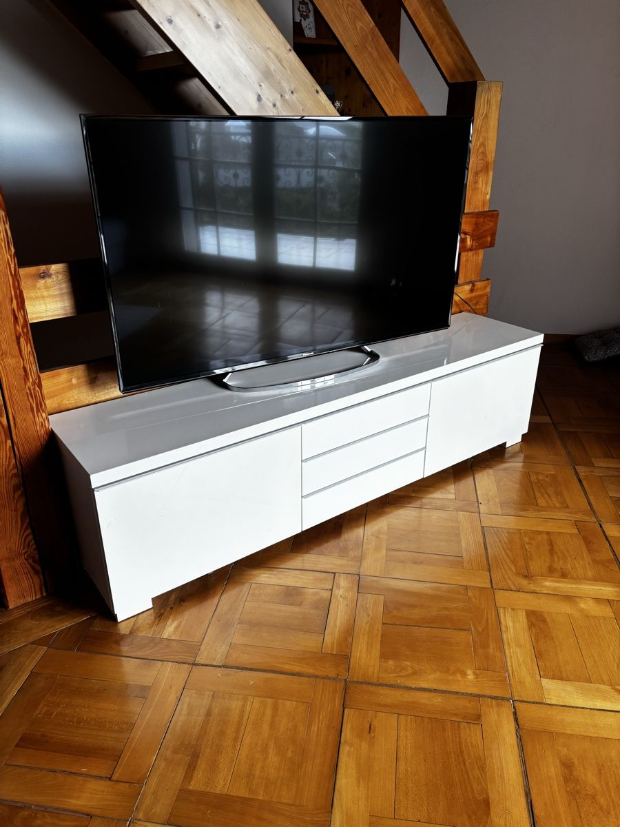 TV Möbel: Sideboard weiss – Gebraucht aus Wetzikon ZH von Mole01