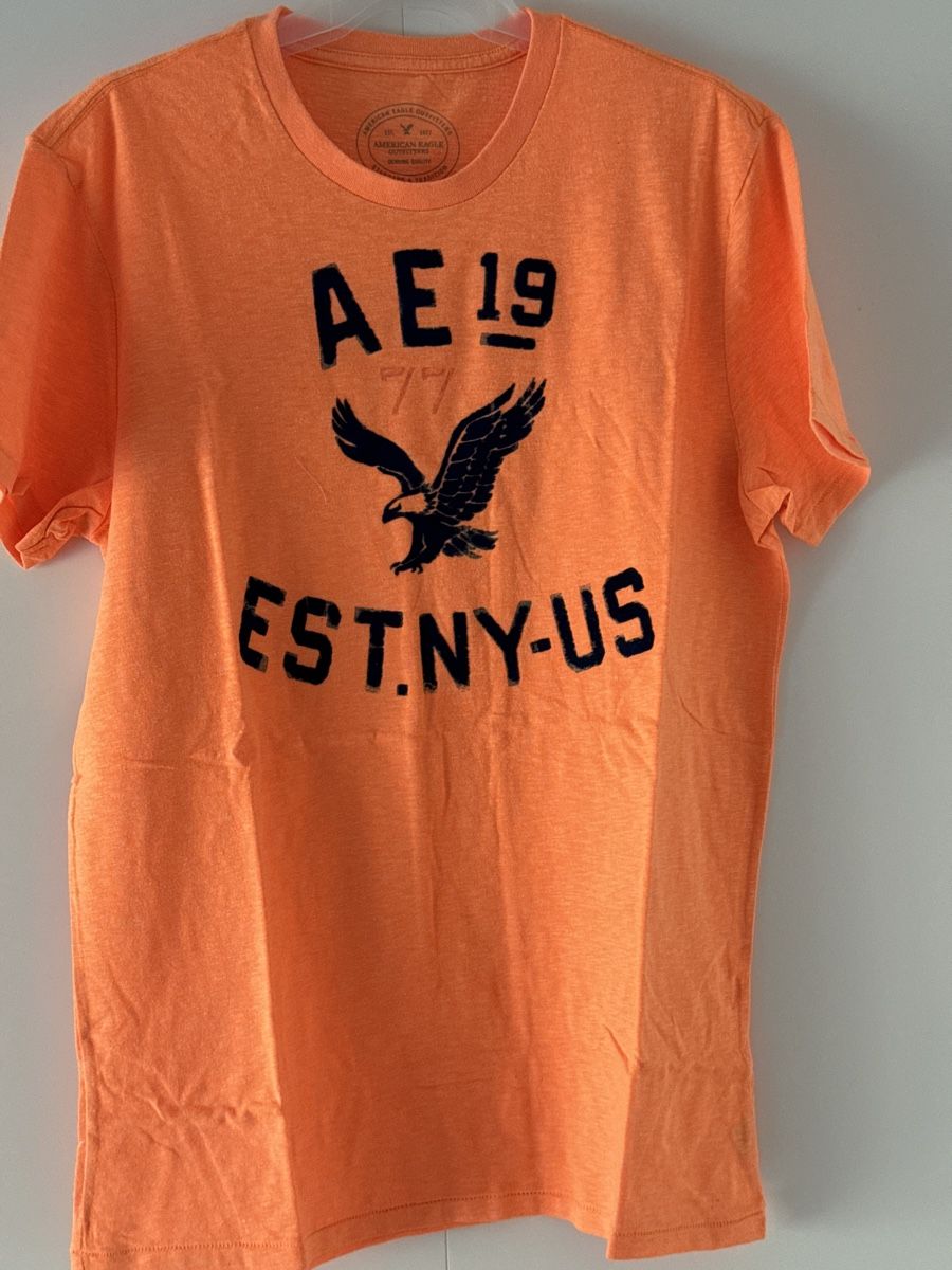 American Eagle T-shirt: T-shirt AMERICAN EAGLE – Usato da Lausanne venduto da joshua75