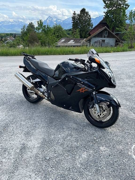 Honda Touring: HONDA CBR1100 XX Superblackbird – Usato da Uetendorf venduto da Rere 2