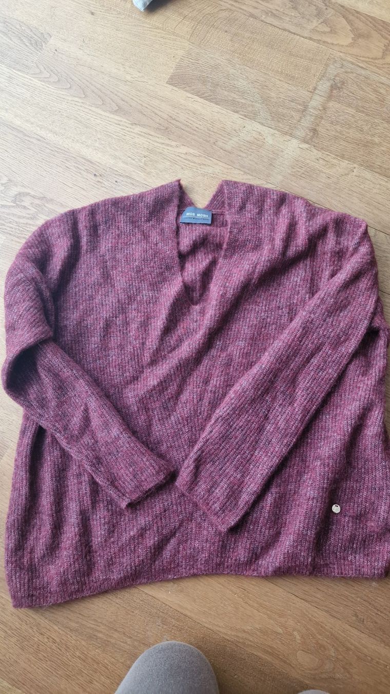 Mos mosh Pulls & Sweat-shirts: Mos Mosh Pullover neu – Neuf (Voir description) à Kerns par onewayticket