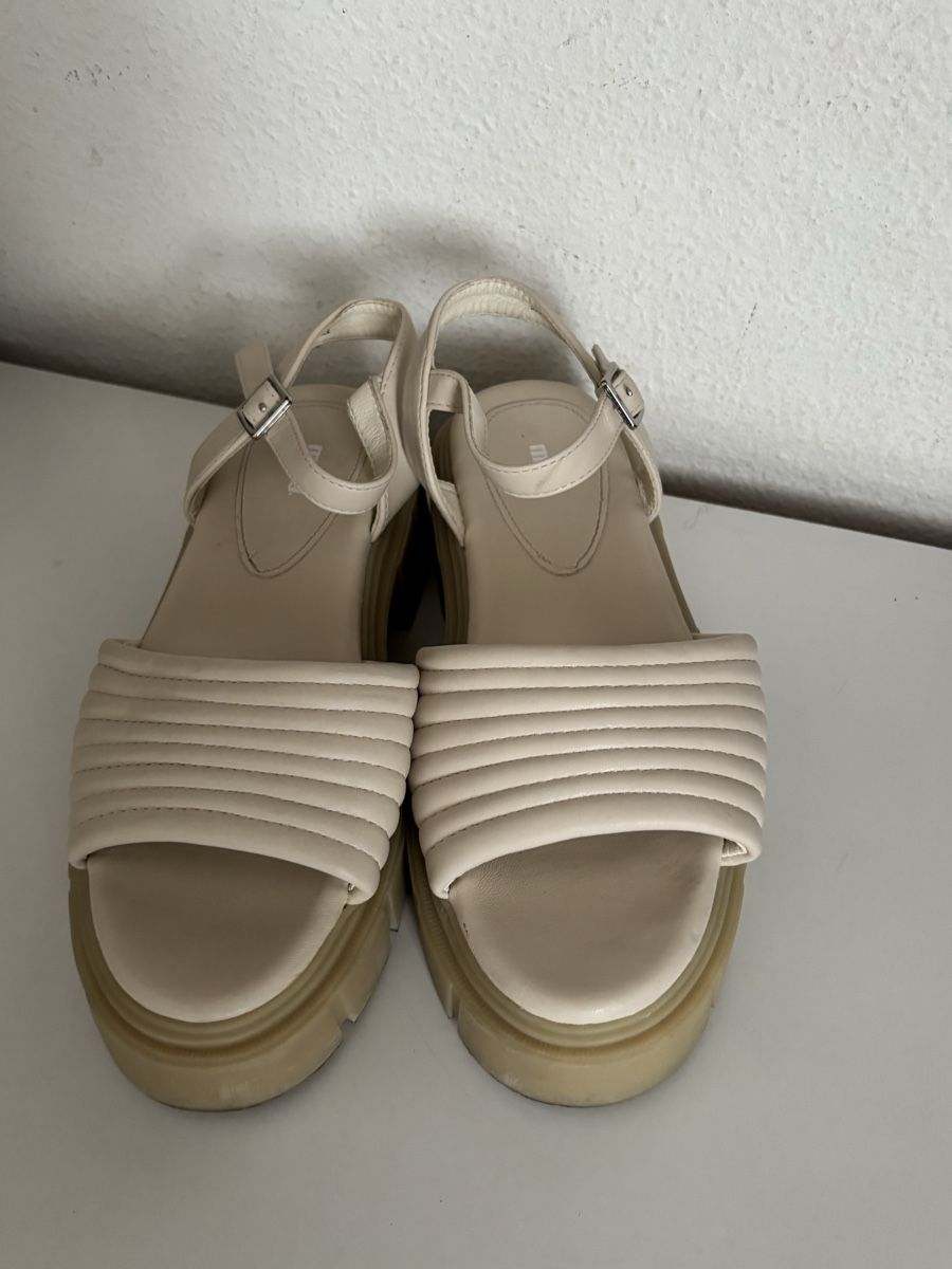 Scarpe da donna: Sandales compensées mtng crème taille 36 – Usato da Lausanne venduto da LILI0125 2