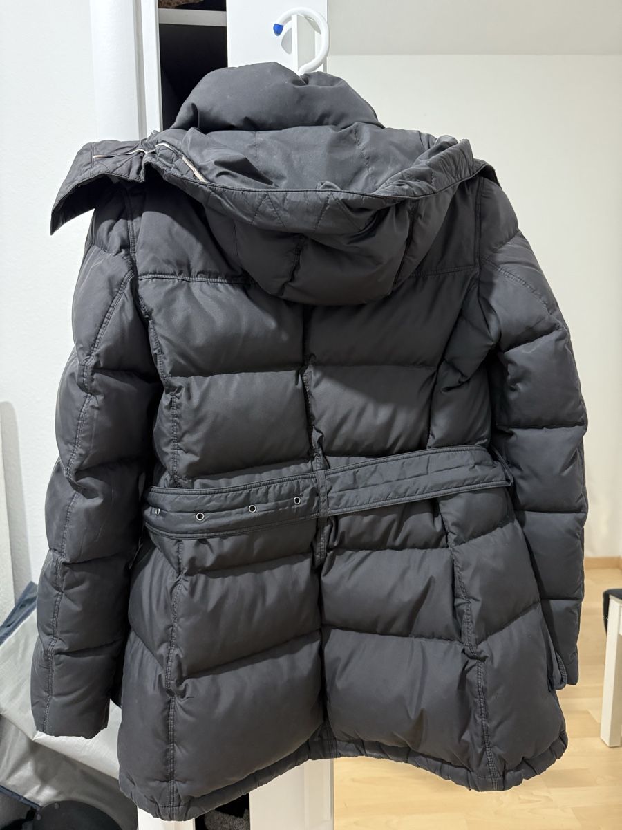Burberry Giacche: Burberry Brit Down Puffer Jacket - Size XS - Ladies – Usato da Seon venduto da Avina12 4