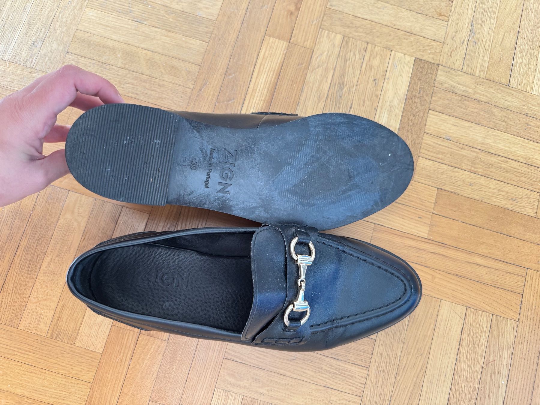 Scarpe da donna: Mocassin noir boucle dorée – Usato da Montreux venduto da Iza_81199 2