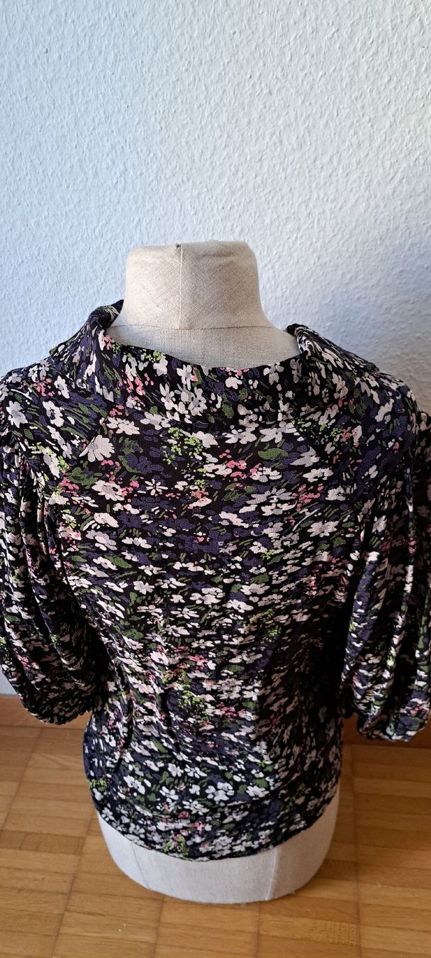 Ganni Blusen: GANNI Bluse mit Blumenprint Grösse 36 – Neu (gemäss Beschreibung) aus Basel von Natyala 2