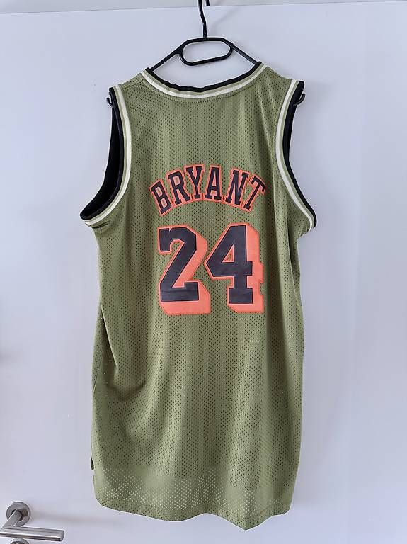 Mitchell & Ness Canottiere & Pantaloni: NBA Lakers Jersey Kobe Bryant – Usato da Koblenz venduto da sam9et_ 1