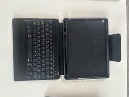 LMP Tablet-Hülle mit Tastatur, schwarz, gebraucht