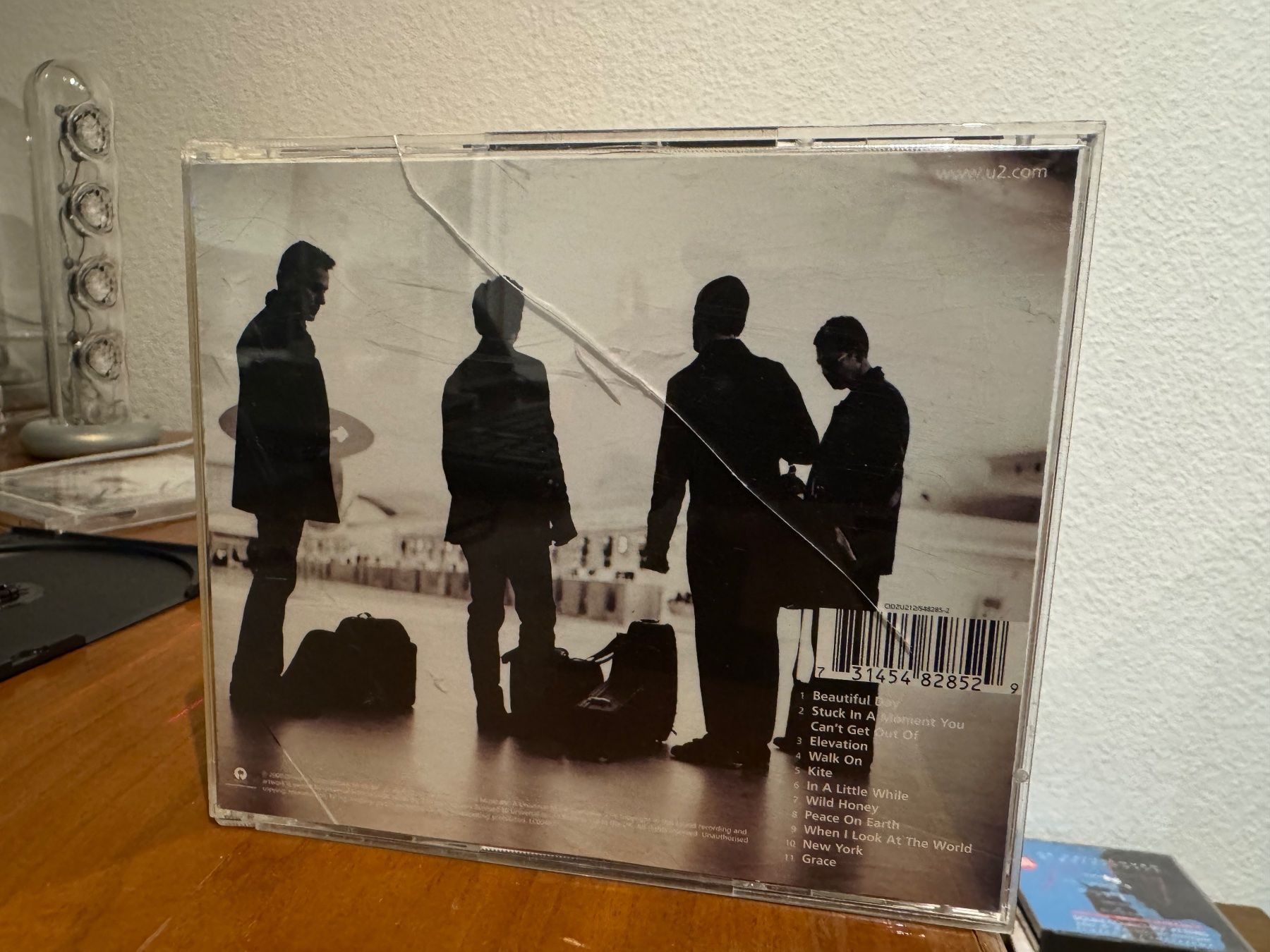 CD: U2 - All That You Can't Leave Behind - HA11L+ – Nuovo (secondo la descrizione) da Küsnacht ZH venduto da Jazztilldawn 1
