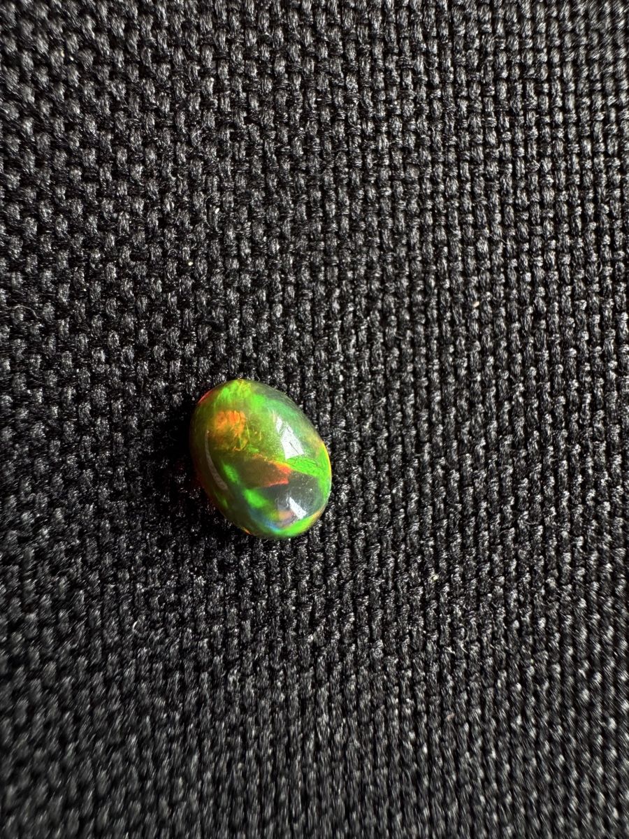 Pierres précieuses: Black Opal 1.1 ct – Neuf avec emballage d'origine à Wängi par Horus90 1