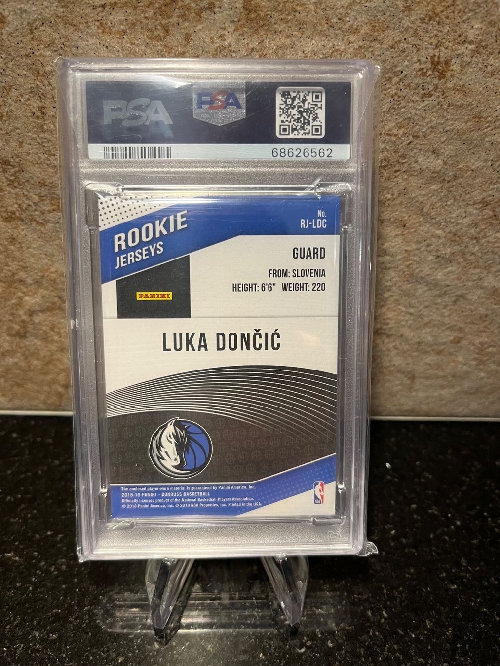 Nba Carte collezionabili: NBA Luka Doncic Rookie Jersey PSA – Usato da Moudon venduto da AndreSR89 1
