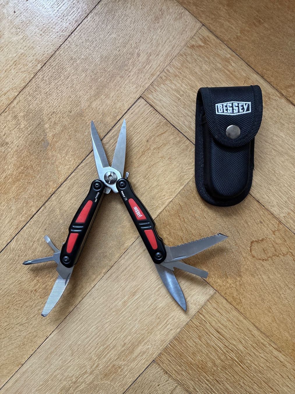 Bessey Tutti gli attrezzi: Bessey outil multifonctions, avec étui. – Usato da Genève venduto da beh_d27l 1