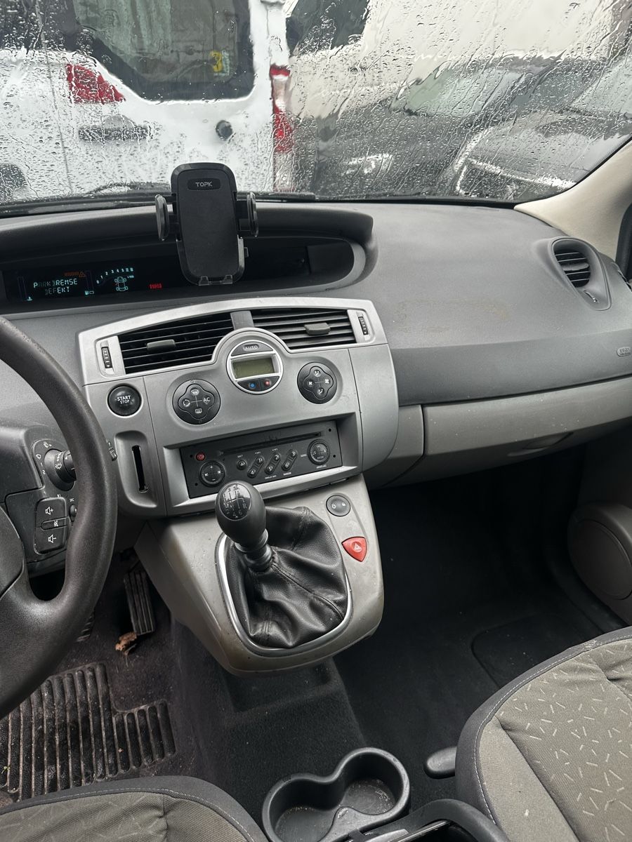 Renault Autos: Renault Megane Scenic 2 – Gebraucht aus Luzern von SwissGarage2020 7