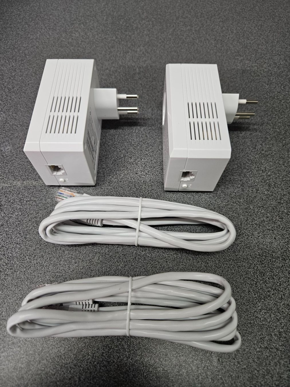 TP-Link Wlan: Powerline-Set / TP-Link TL-PA7017P (CH!) – Neu (gemäss Beschreibung) aus Langendorf von Lan23 2