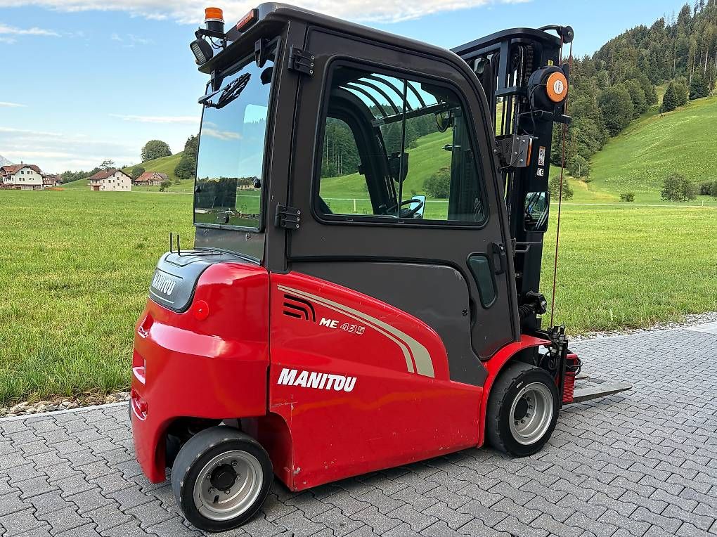 Manitou Chariots à fourches & chariots élévateur: Manitou 3.5 To Stapler – D'occasion à Rothenthurm par FHS6418 1