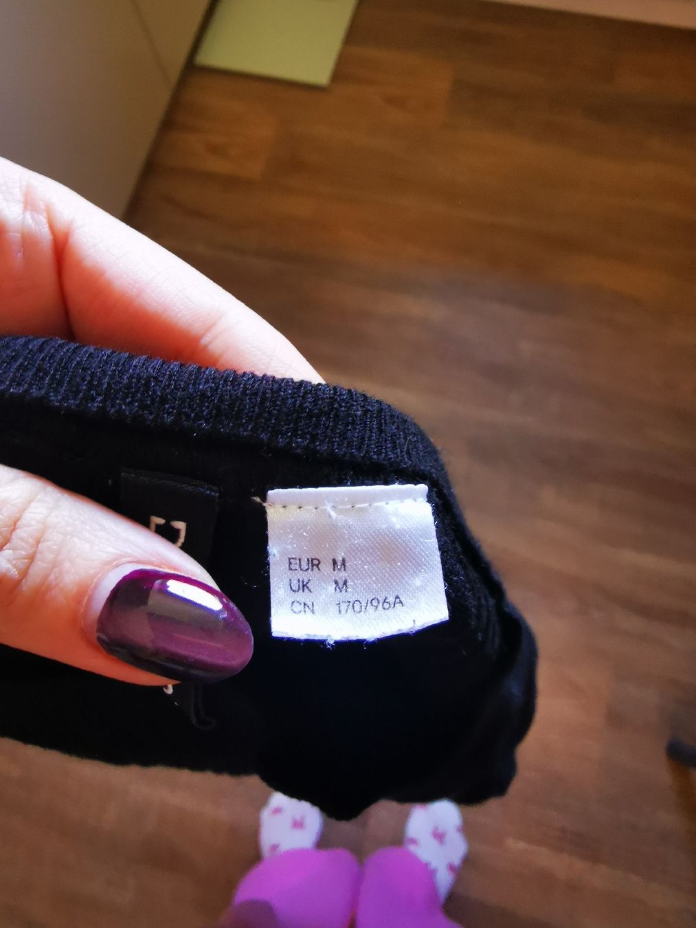 H&M Maglioni & Felpe: Schwarzer H&M Divided Pullover, Grösse M, Top Zustand! – Usato da Balsthal venduto da Leila_Luna 2