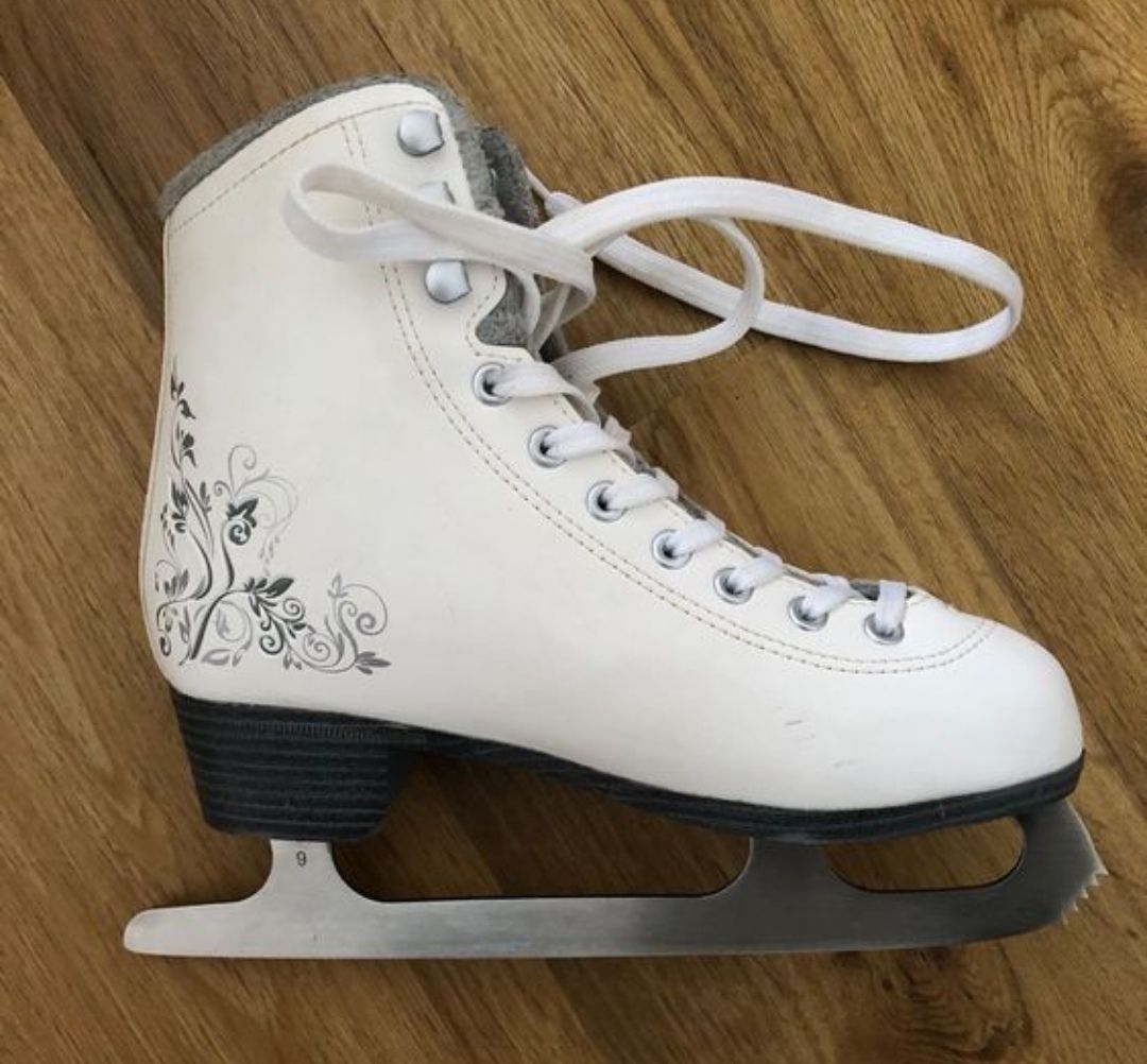 Pattini da ghiaccio: Eislaufschuhe, Schlittschuhe von Rollerblade, weiss, Grösse – Usato da Cham venduto da julayla 3