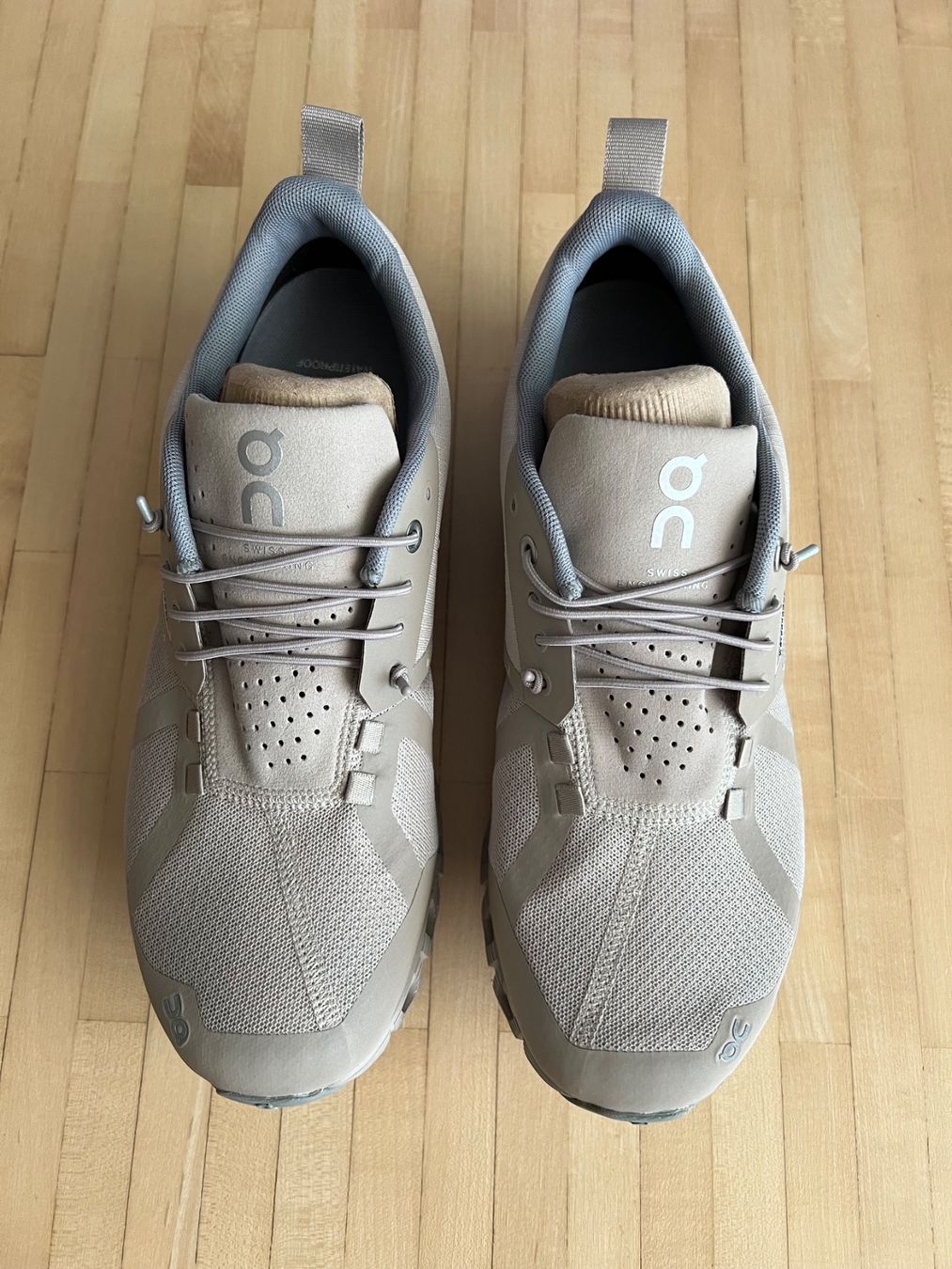On Scarpe da donna: On Cloud Waterproof Damen-Laufschuhe, Grösse 40.5 – Nuovo (secondo la descrizione) da Winterthur venduto da pat_26hh