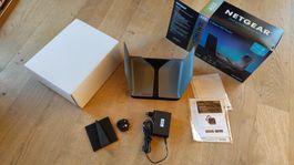 WiFi / WLAN Router Netgear AX8 Nighhawk