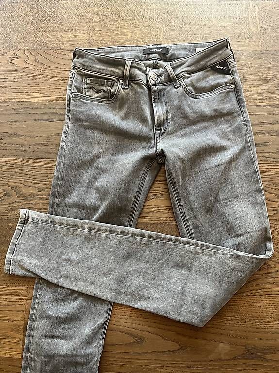 Replay Jeans: Replay Jeans grau – Nuovo (secondo la descrizione) da Fraubrunnen venduto da Vpeck 1