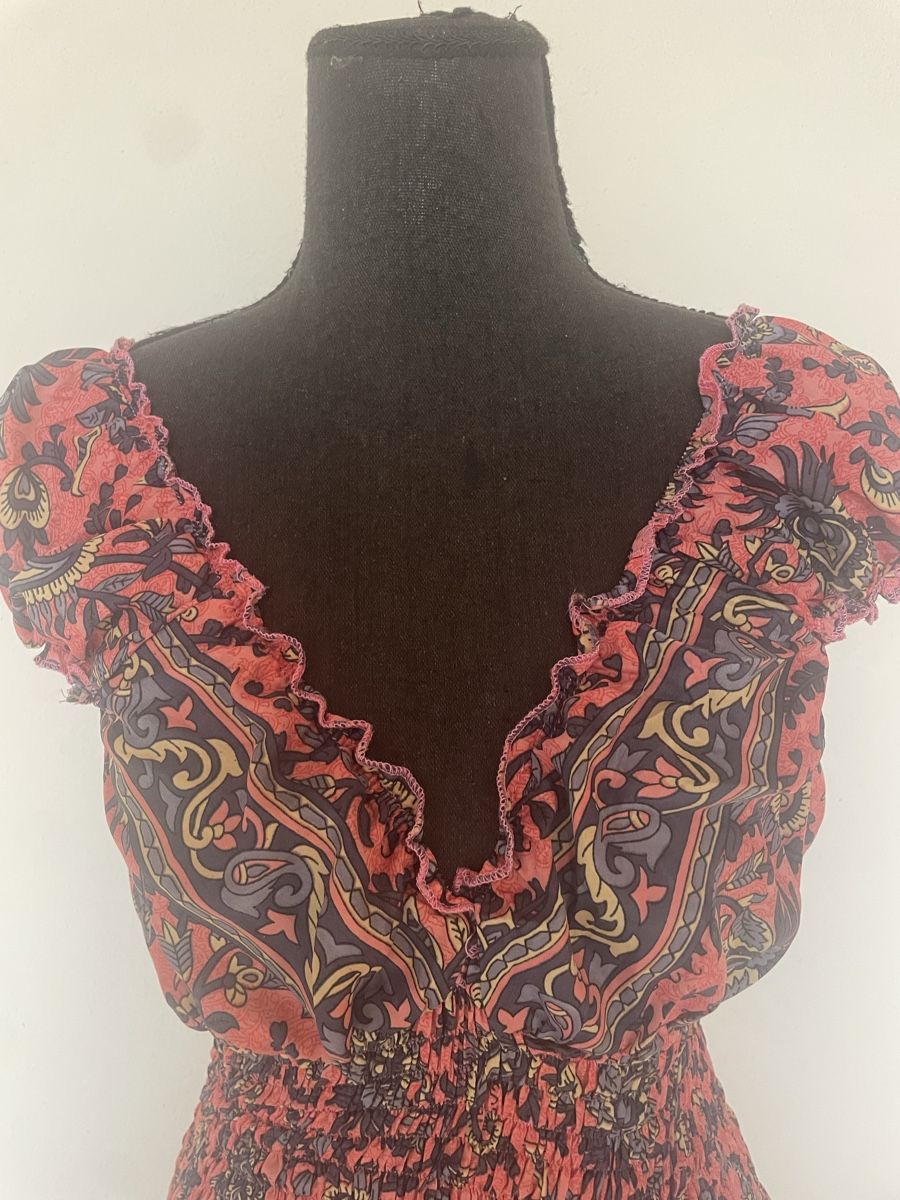 Kleider: Sehr langes Maxi Stufenkleid aus Kunstseide – Neu (gemäss Beschreibung) aus Sigriswil von ck56 2