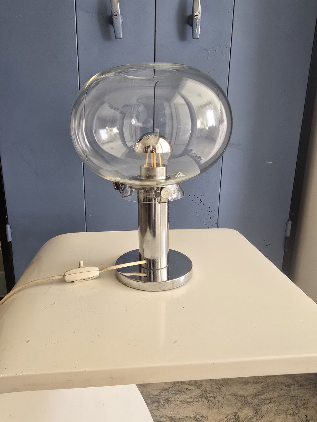 Lampen: coole 70er Kugel Tischlampe  – Gebraucht aus Biel/Bienne von alexriveros2 1