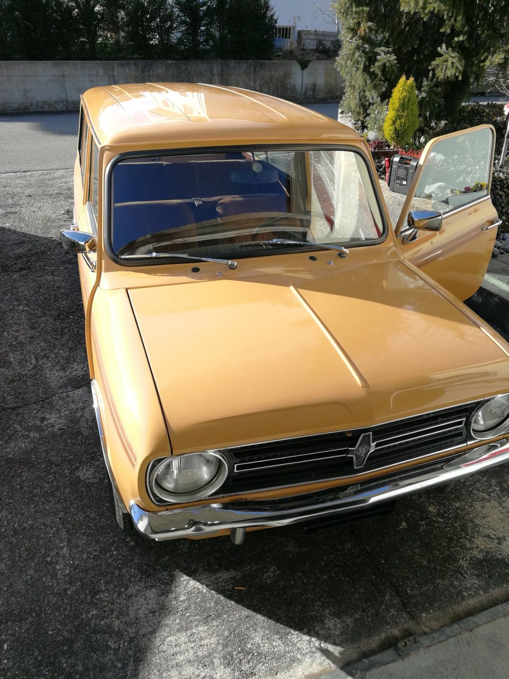 Mini Automobili: Mini Clubman Estate 1977 Oldtimer/Veteran – Usato da Lenzburg venduto da LorisB 1