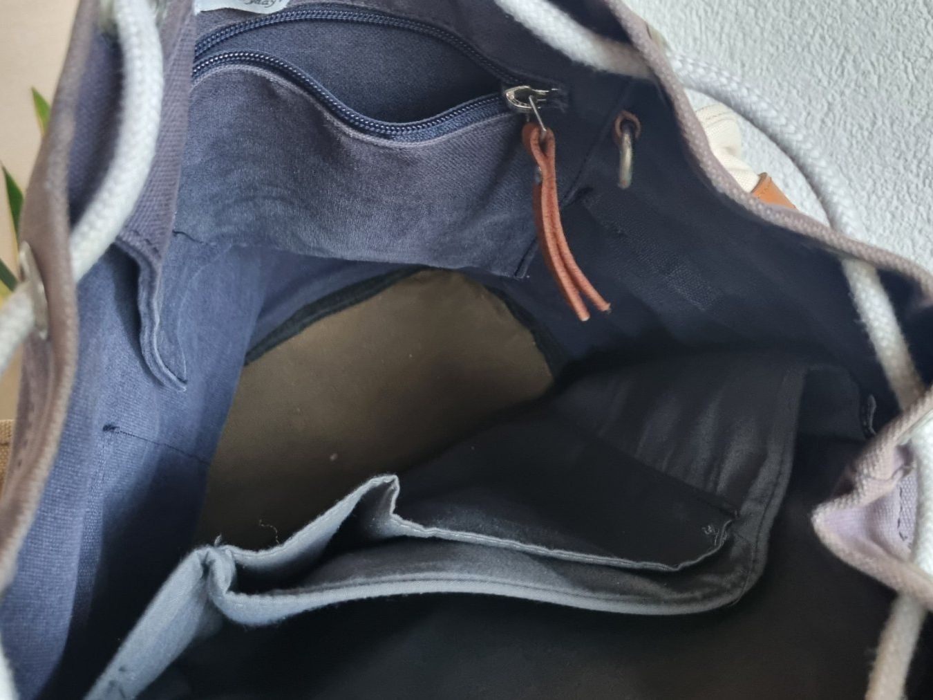 Sandqvist Rucksäcke: Original Sandqvist Rucksack Canvas mit Lederdetails – Gebraucht aus Bremgarten b. Bern von LinaLunaLena 4