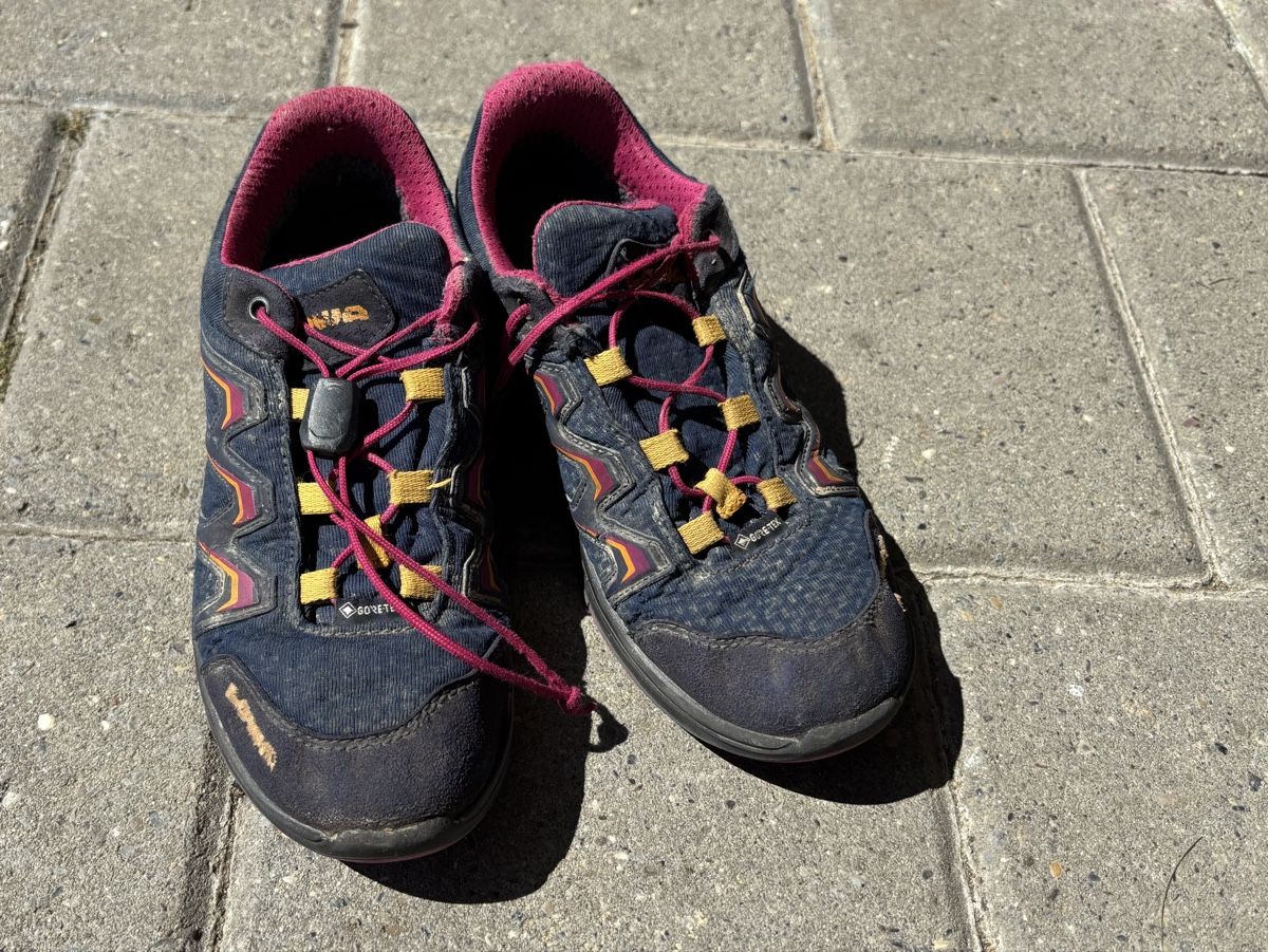 Lowa Chaussures filles: Lowa Wanderschuhe Gr. 33 – D'occasion à Thun par vamebi