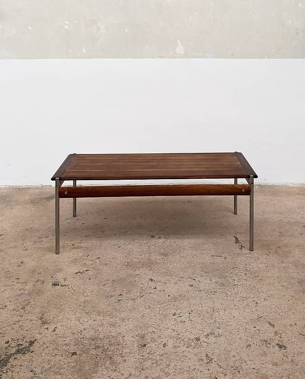 Tavoli: Sven Ivar Dysthe Palisander Couchtisch, Model 1001 – Usato da Basel venduto da StudioArca 2